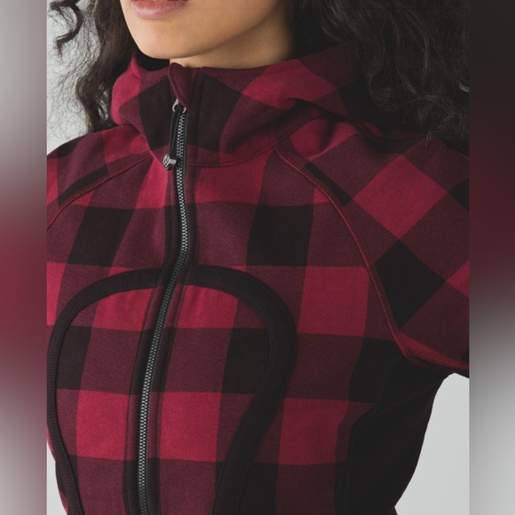 Lululemon Scuba Hoodie II
Mini Camp Check Printed Heathered Cranberry Black 2 - Picture 5 of 16